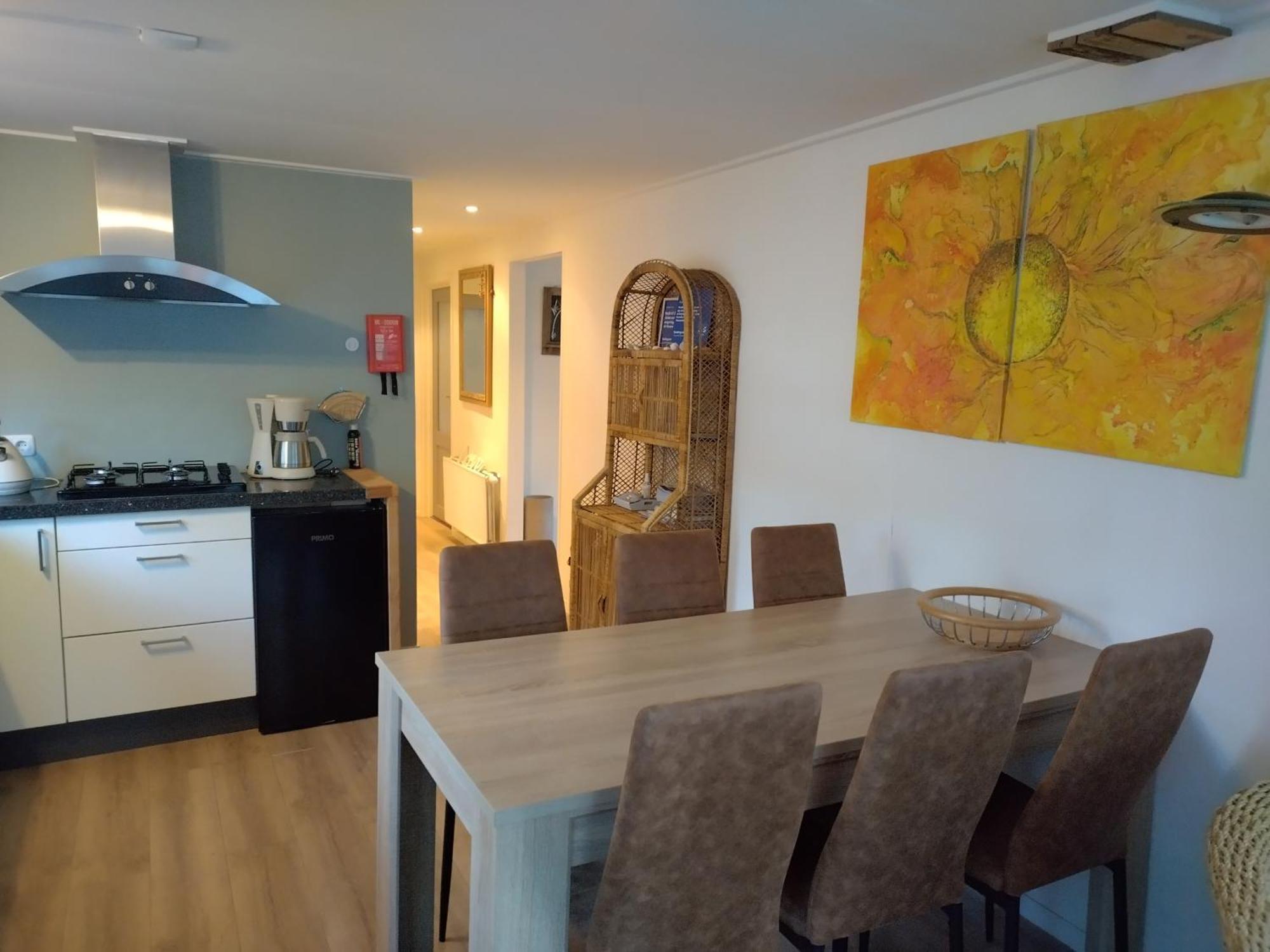 Wulft 47 Zonnig Gezellig 6P Chalet Met Zwembad In Bosrijke Omgeving Op Familie Camping De Vossenburcht IJhorst Zewnętrze zdjęcie